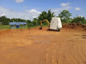 বড় নিষ্কন্ঠক জমি বিক্রয় হবে
