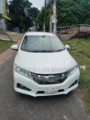 Honda Grace 1.5 Hybrid AWD 2015 Pearl