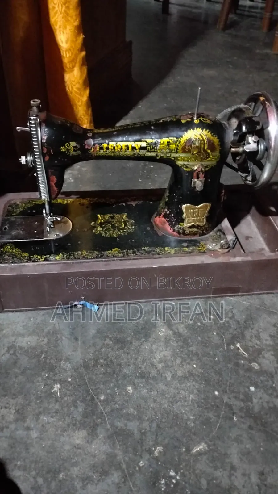 Used Sewing Machine