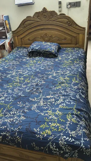 Bed (Neem Korai)