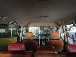 Toyota Noah 2004 White