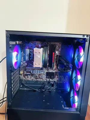 Desktop Computer 8GB AMD Ryzen 5 512GB HDD