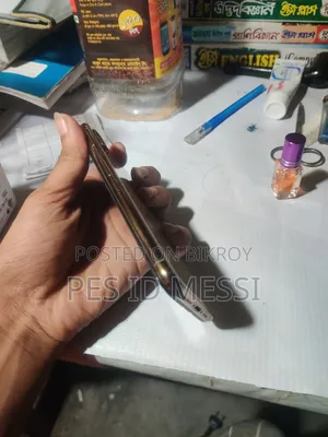 অ্যাপল আইফোন এক্সএস ৬৪ জিবি গোল্ড