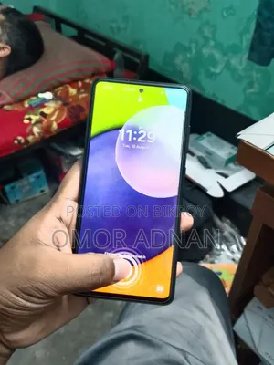 স্যামসাং গ্যালাক্সি এ৫২ ১২৮ জিবি ব্ল্যাক
