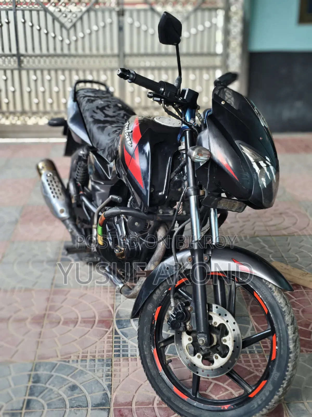 Bajaj Pulsar 150 2011 Black