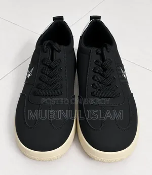 Black Sneakers