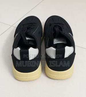 Black Sneakers