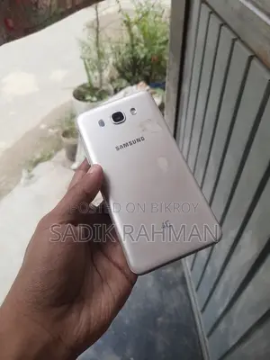স্যামসাং গ্যালাক্সি জে৭ ১৬ জিবি গোল্ড