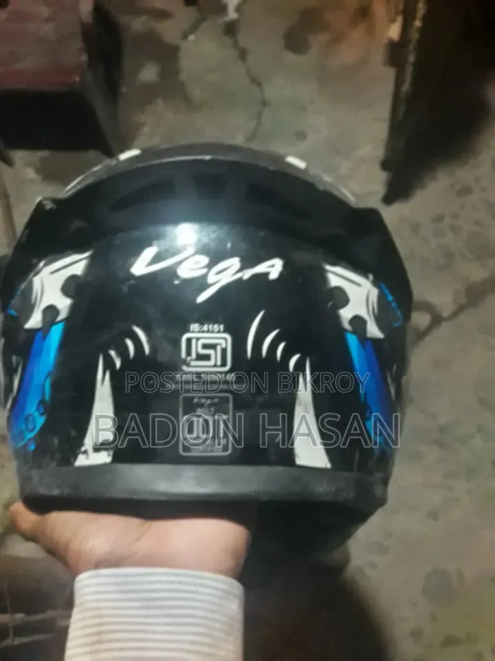 জরুরী ভিত্তিতে হেলমেট বিক্রয়