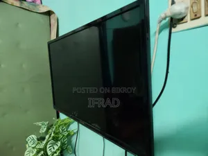 Walton 32" LED TV for sale.