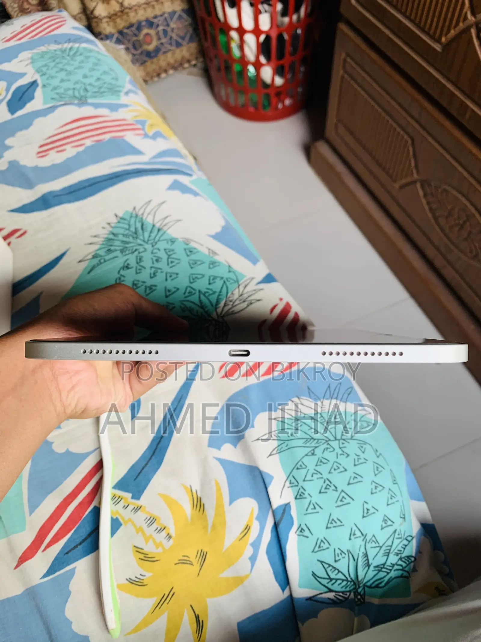 New Apple iPad (2022) 64 GB Silver