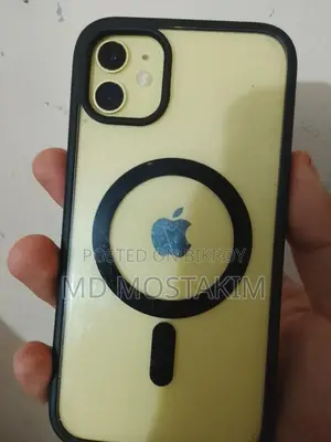 অ্যাপল আইফোন ১১ ৬৪ জিবি হলুদ