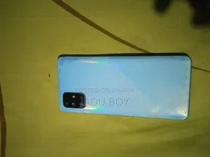 New Samsung Galaxy A71 128 GB Blue