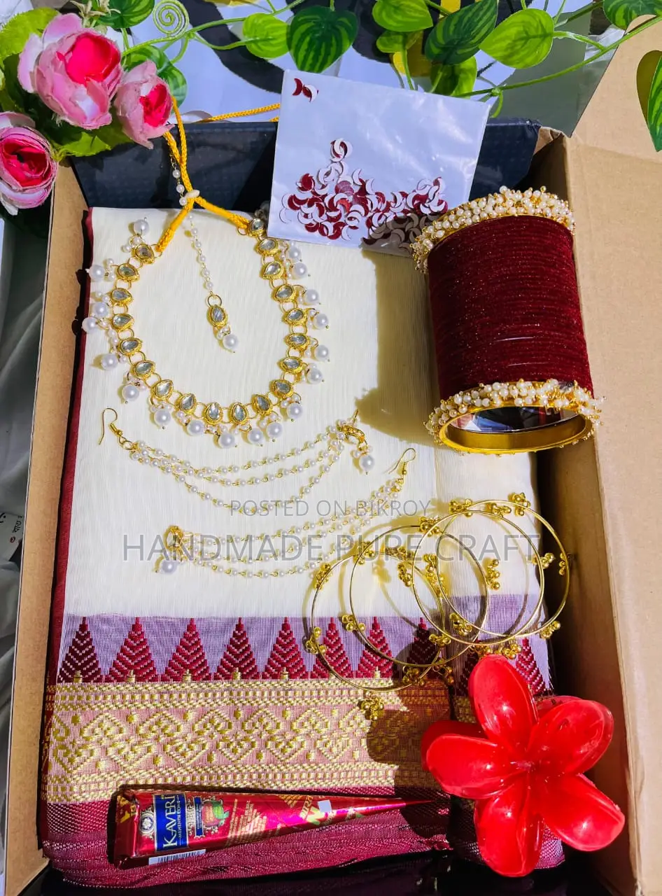 প্রিমিয়াম শাড়ি কম্বো