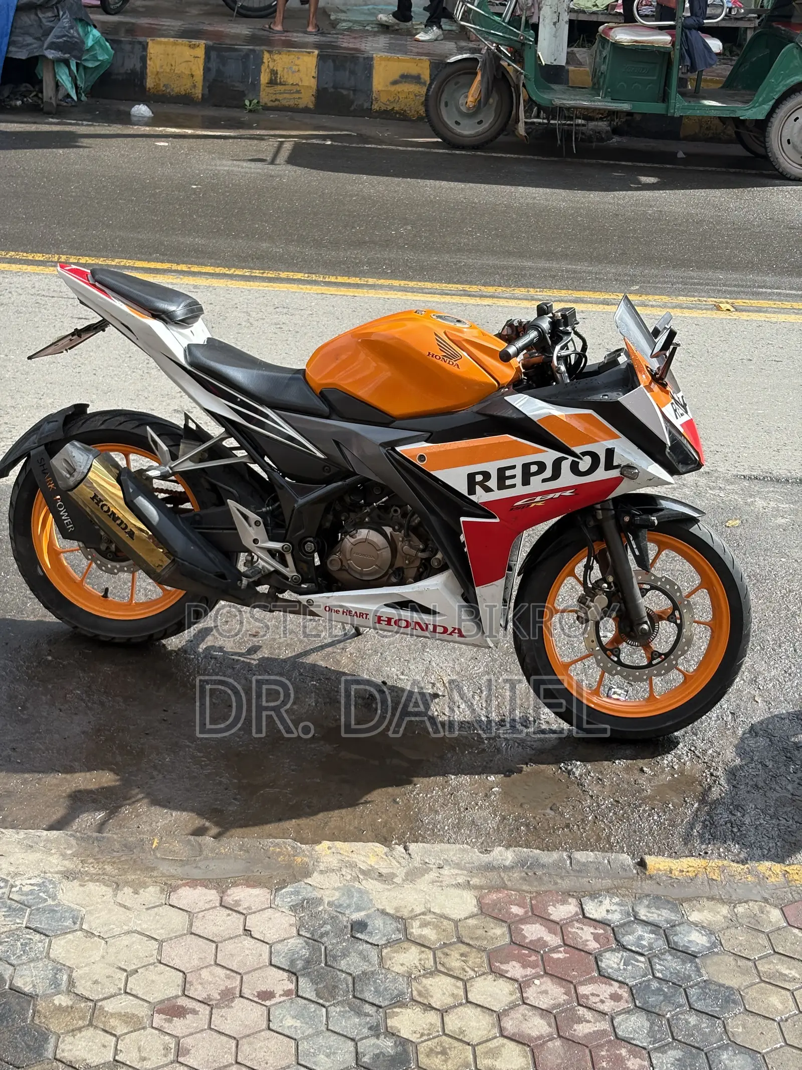 Honda CBR 2019 Yellow
