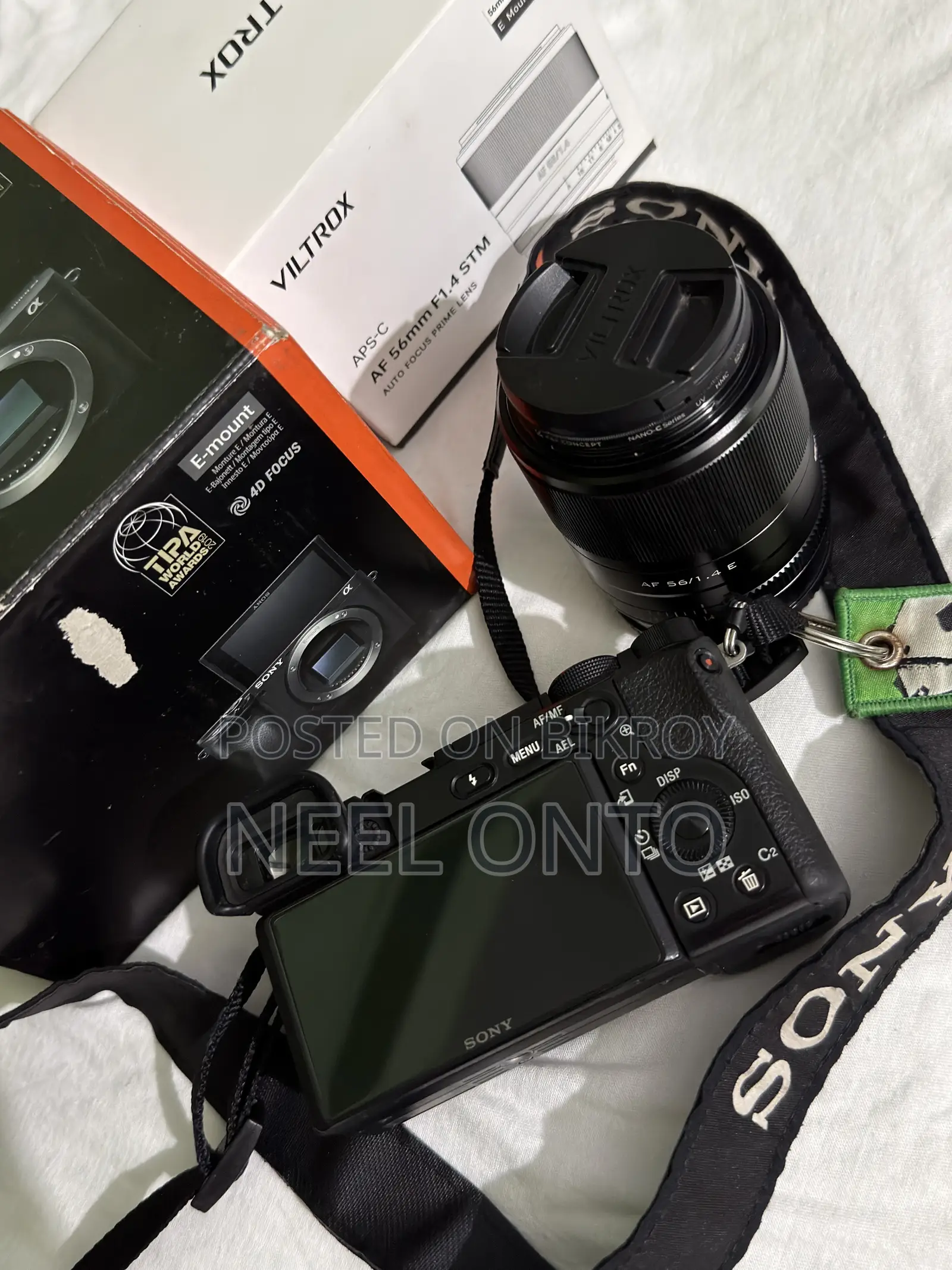 Sony A6400 Body 56mm 1.4 Lens