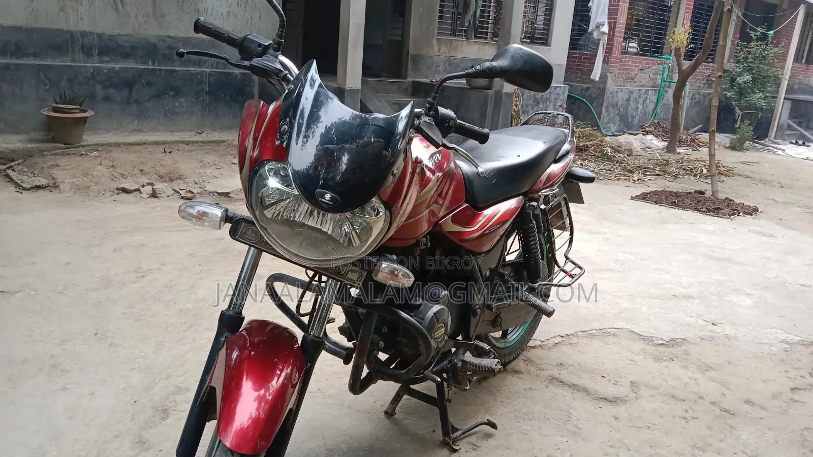বাজাজ ডিসকভার ১০০ ২০১৫ রেড
