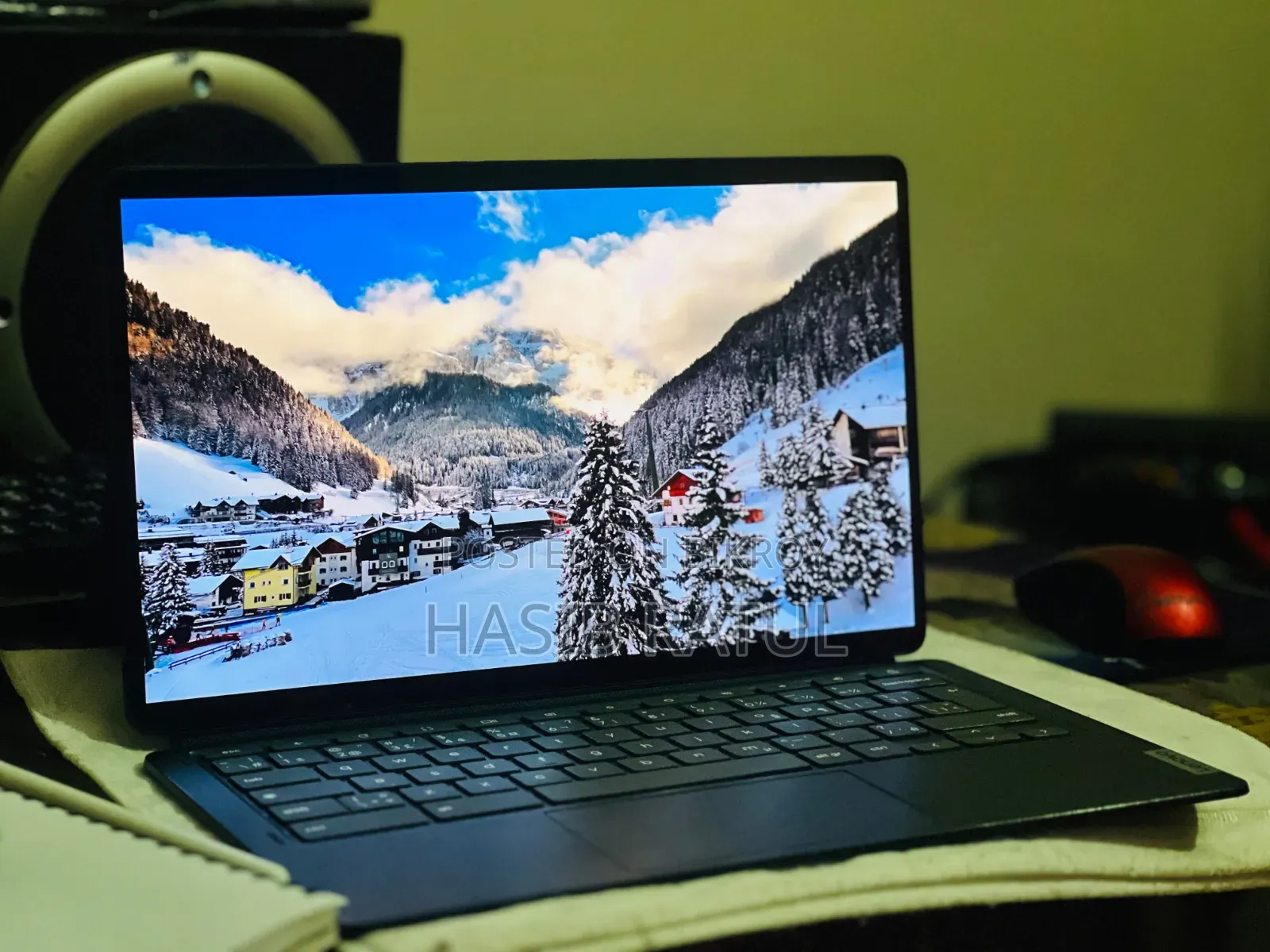 Laptop Lenovo Ideapad 3 4GB Qualcomm Snapdragon X Plus SSD 128GB