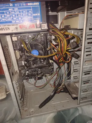 Desktop Computer Gigabyte GB-BACE-3000 4GB Intel Core i5 HDD 1T