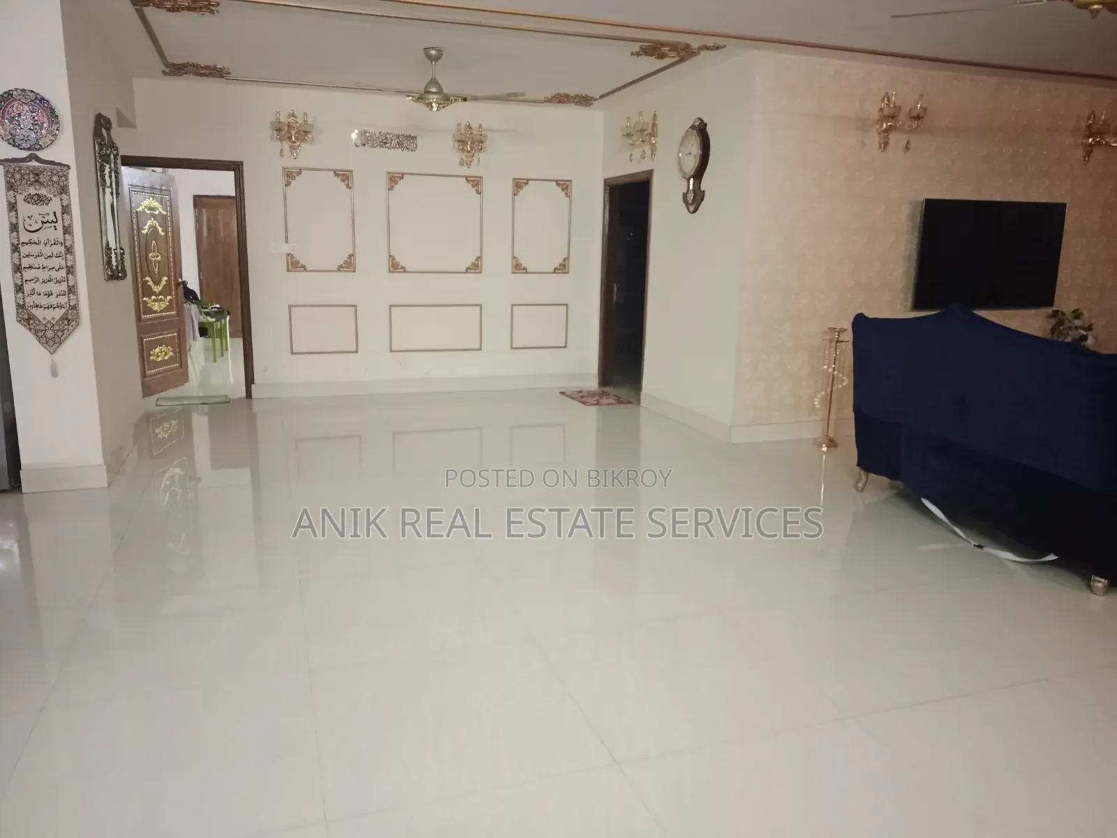কমার্শিয়াল ৩৫০০ বর্গফুট অফিস জিম ডে কেয়ার ভাড়া কর্নার বনানী