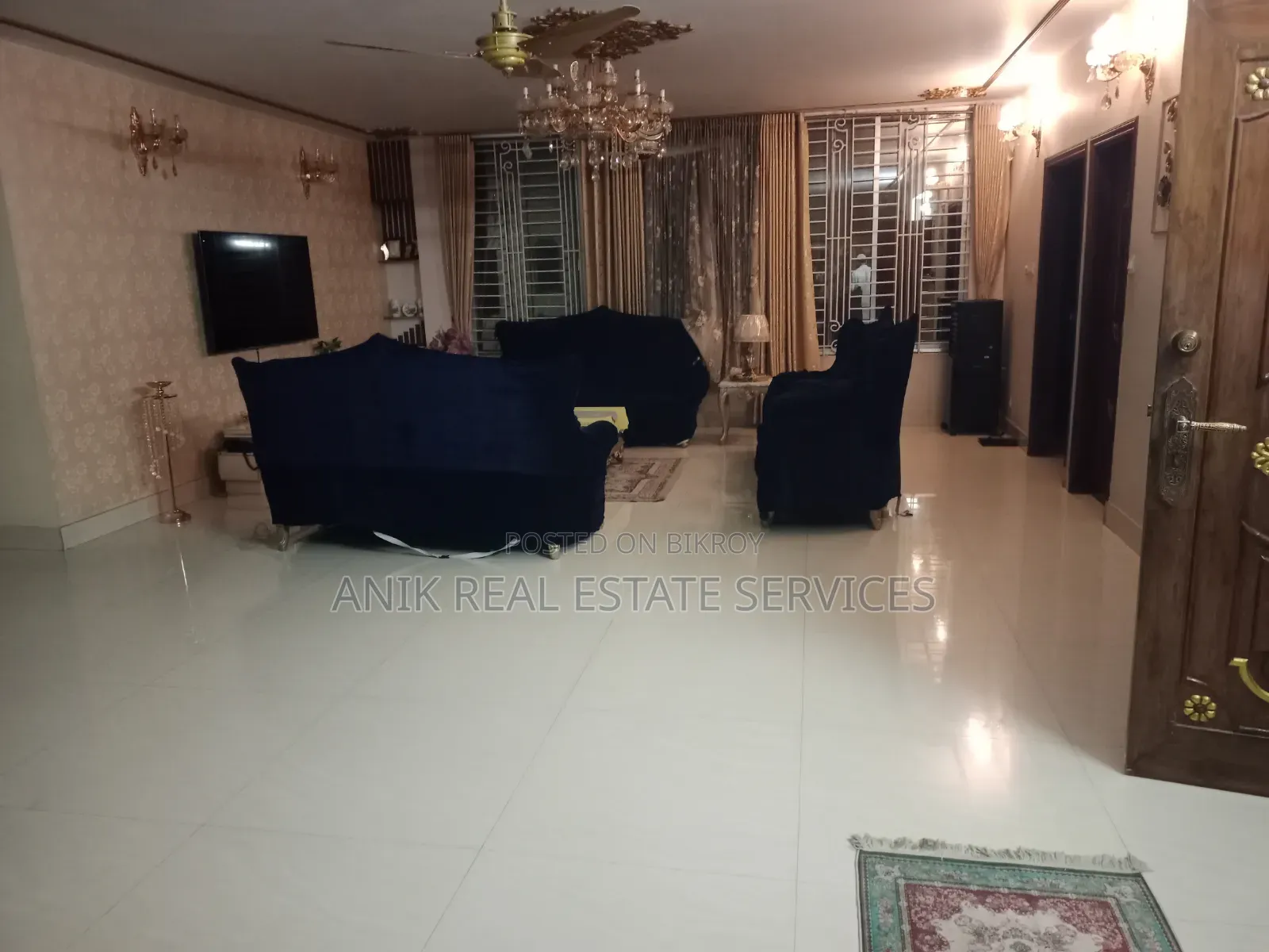 কমার্শিয়াল ৩৫০০ বর্গফুট অফিস জিম ডে কেয়ার ভাড়া কর্নার বনানী