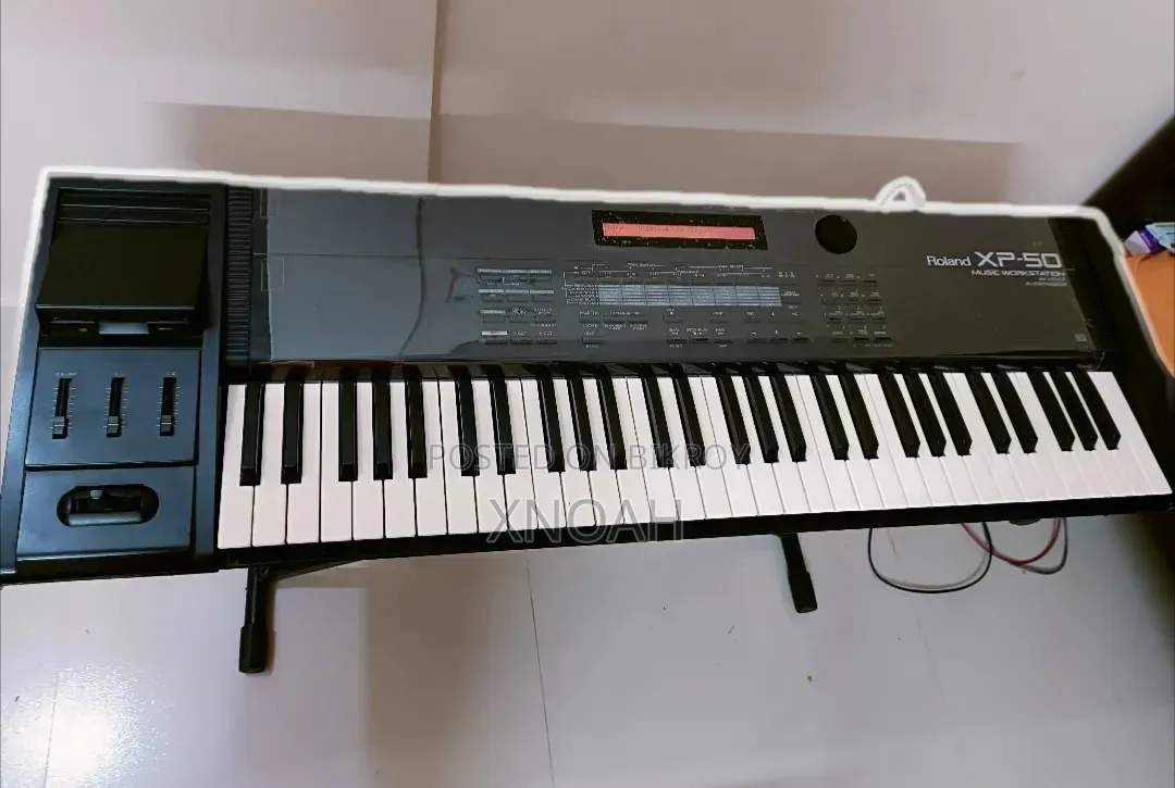 Roland Xp50