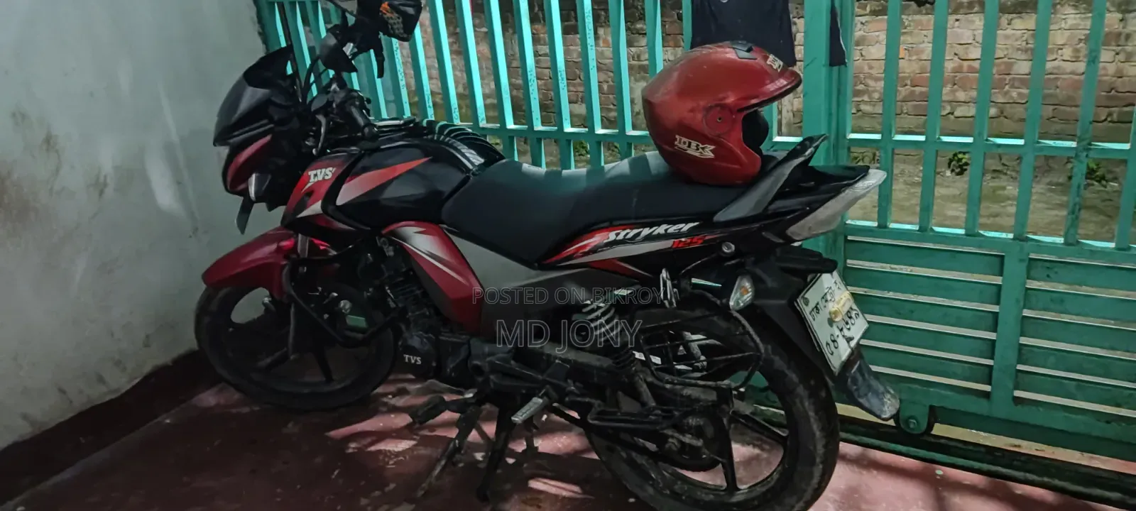 টিভিএস স্ট্রাইকার ১২৫ ২০১৮ ব্ল্যাক