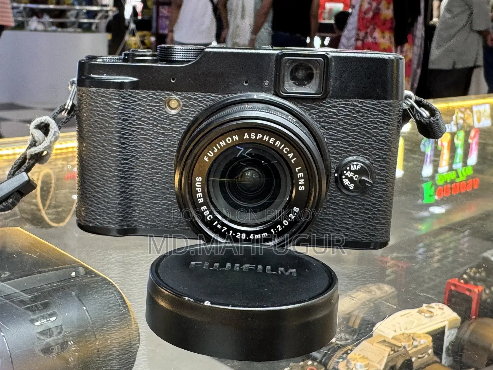 Fujifilm X10