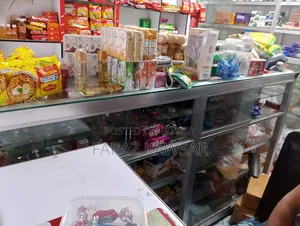 Thai Showkase