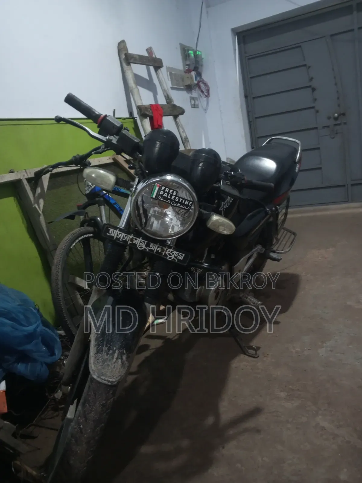 Bajaj Pulsar 180 2002 Black