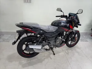Bajaj Pulsar 150 2022 Black