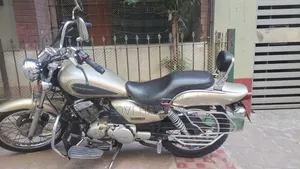 Yamaha 2000