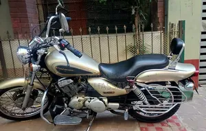 Yamaha 2000