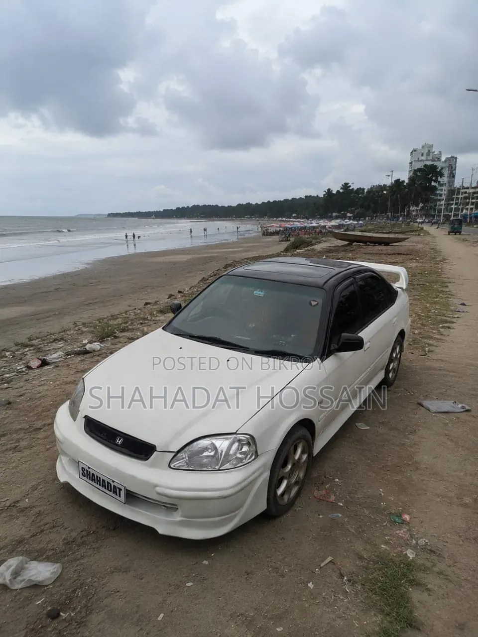 নতুন হোন্ডা সিভিক ১৯৯৮ সাদা