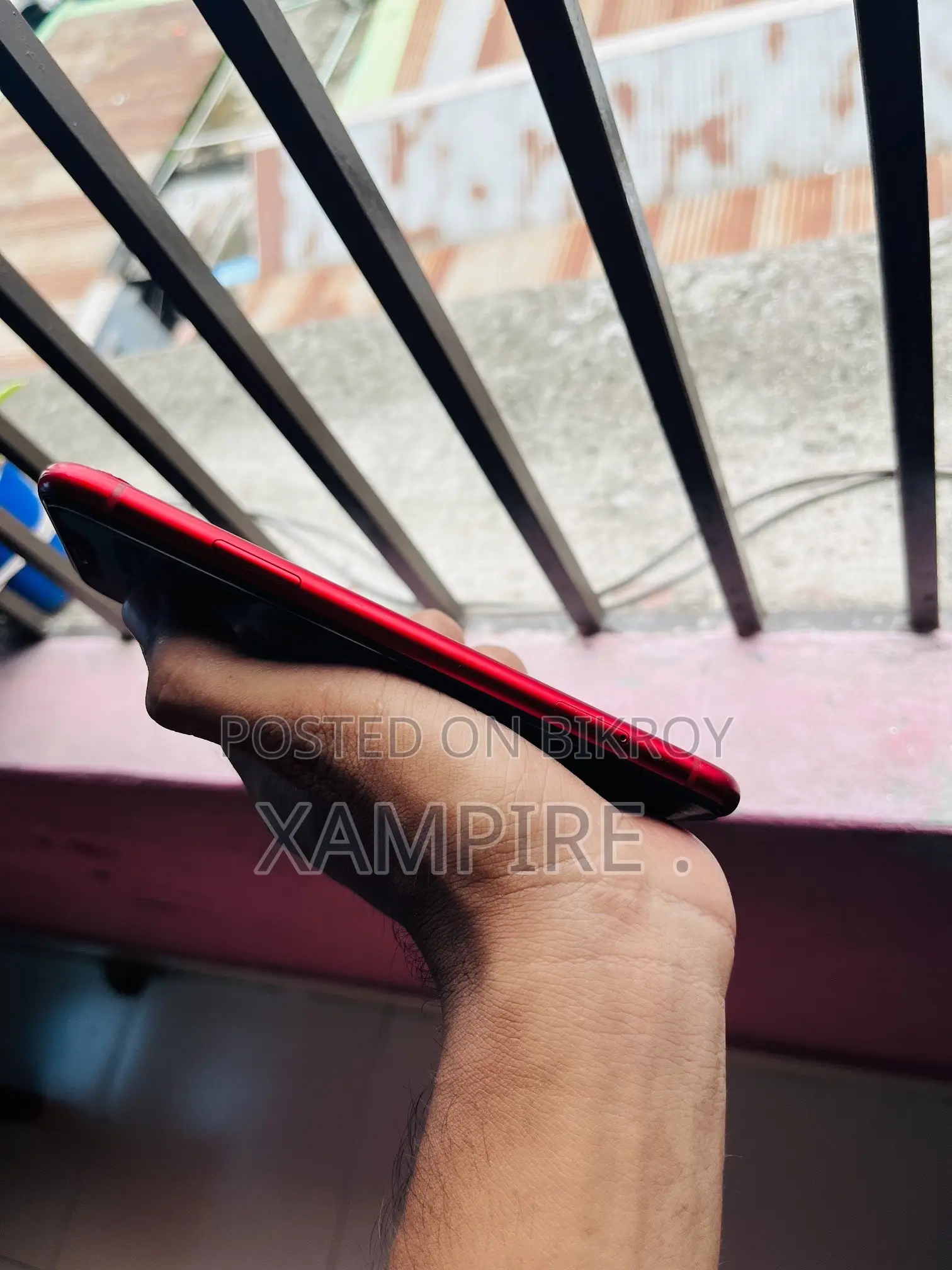 Apple iPhone XR 128 GB Red