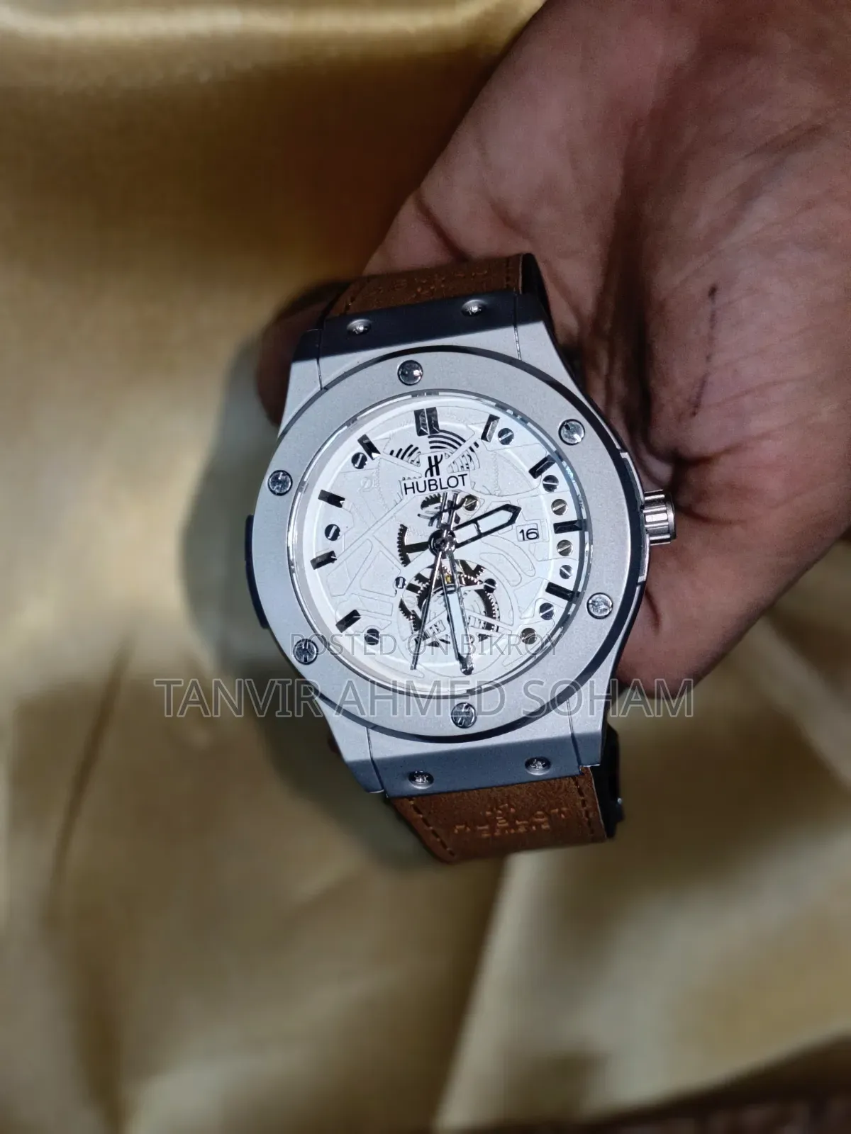 Hublot Classic Fusion - Silver Edition....full Fresh
