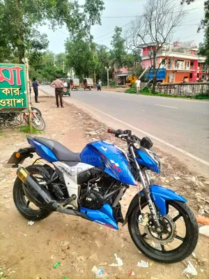New TVS Apache RTR 160 4V 2023 Blue