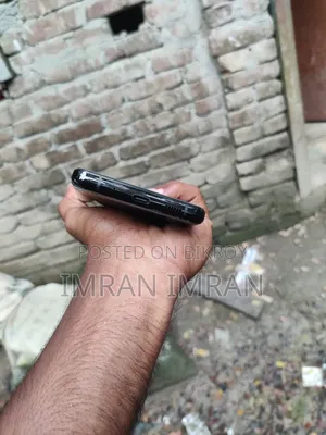 স্যামসাং গ্যালাক্সি এস২০ প্লাস ৫জি ২৫৬ জিবি ব্ল্যাক
