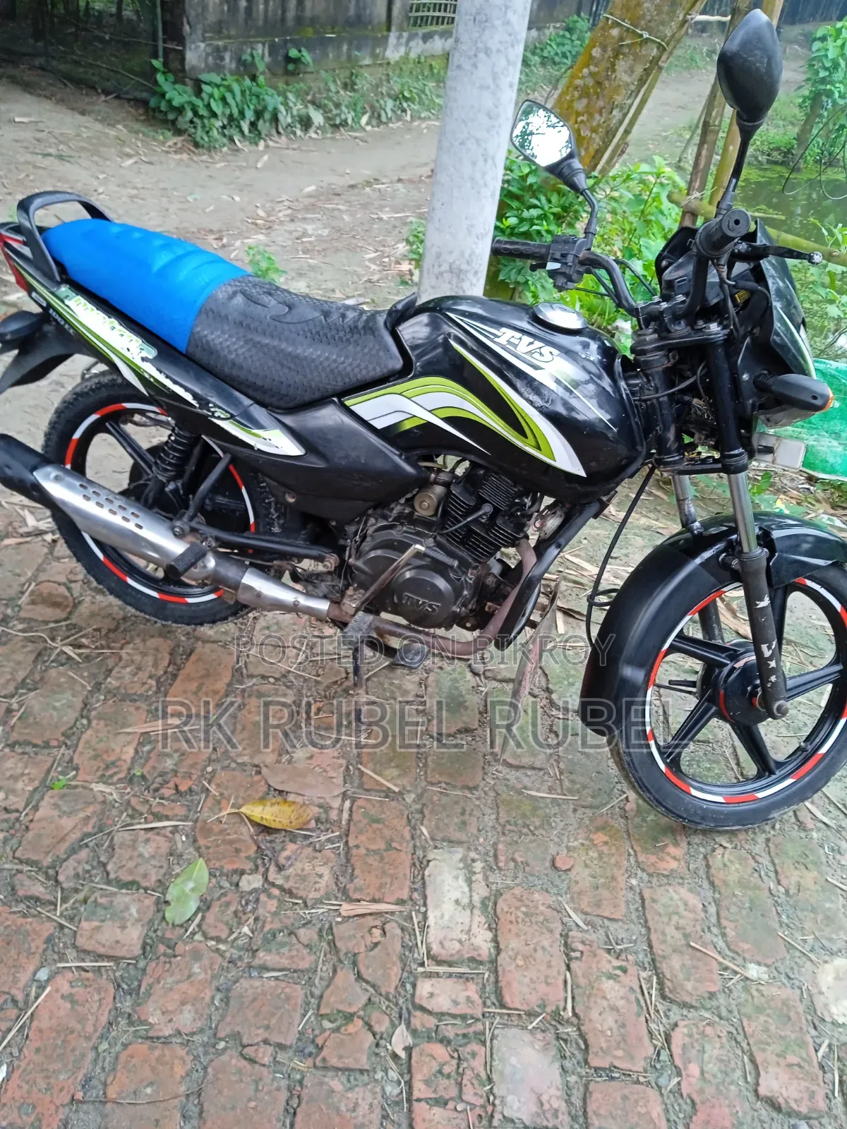 টিভিএস মেট্রো ২০১৪ কালো