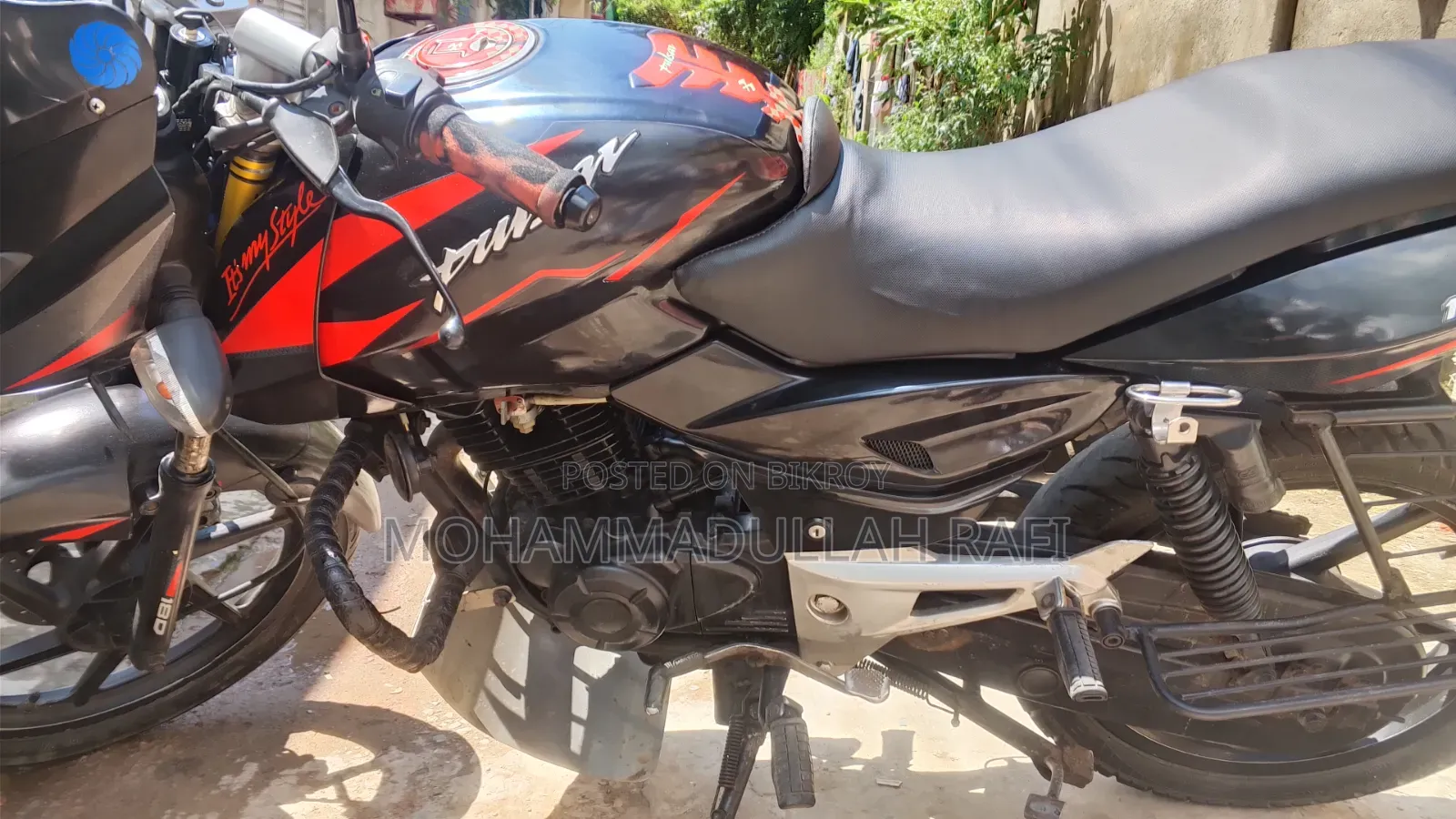 Bajaj Pulsar 150 2011 Black