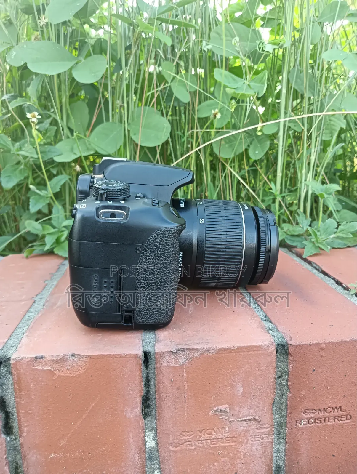 Canon 700D