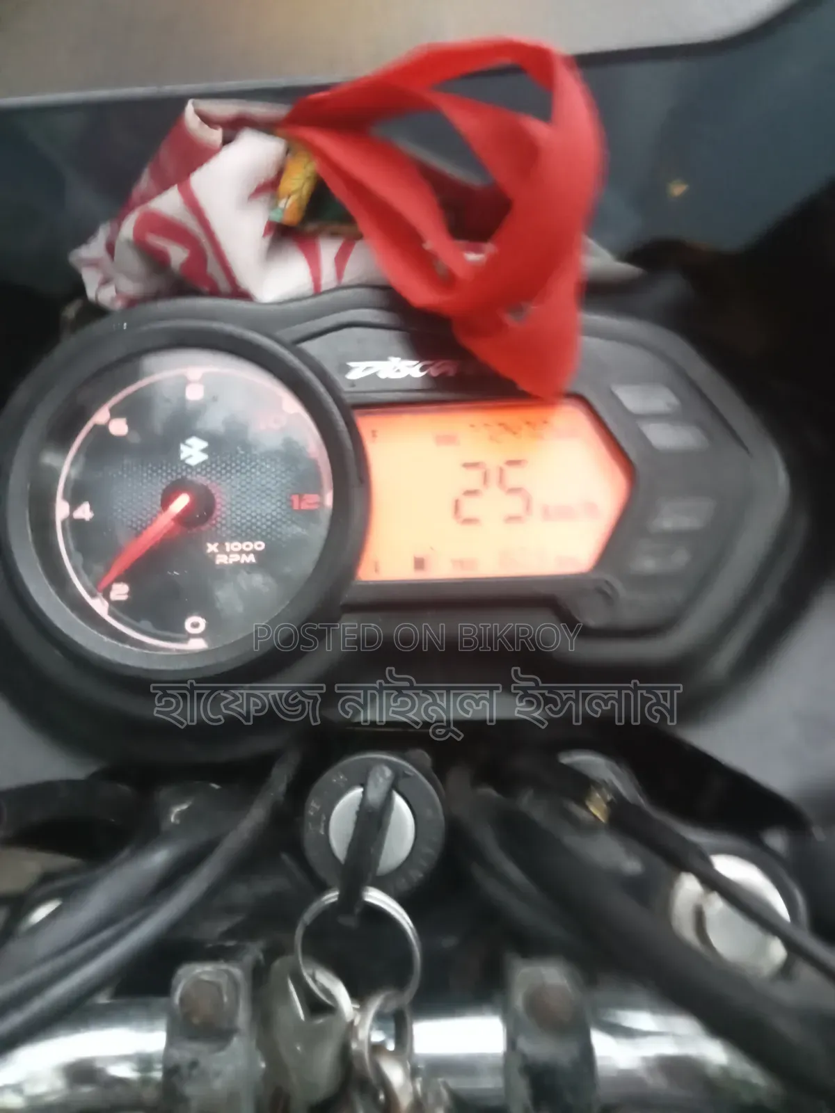 বাজাজ ডিসকভার ১২৫ ২০১৯ কালো