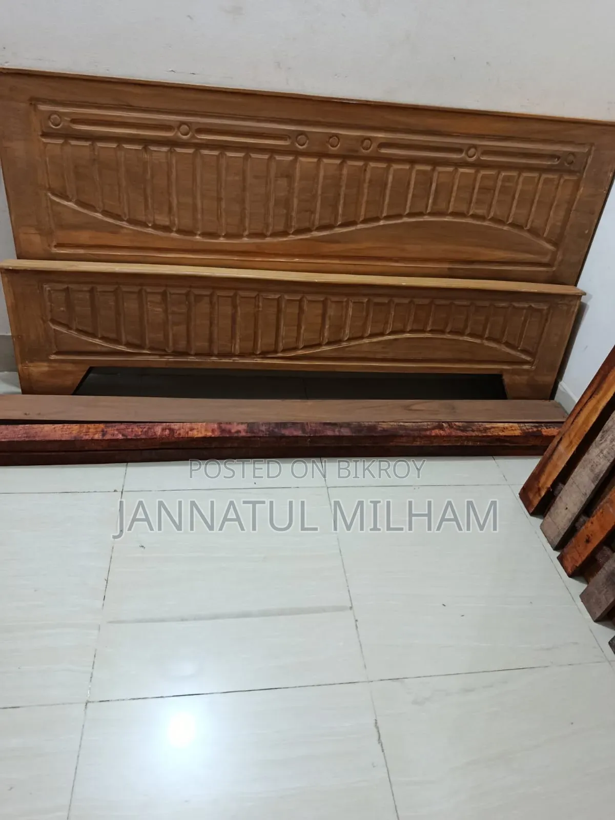 Large Segun Wooden Bed 6/7 Feet