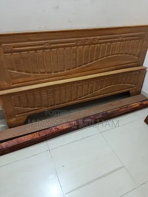 Large Segun Wooden Bed 6/7 Feet