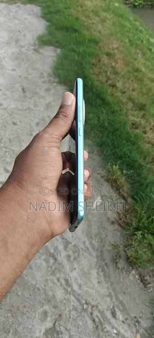 ভিভো টি৪ ২৫৬ জিবি ব্লু