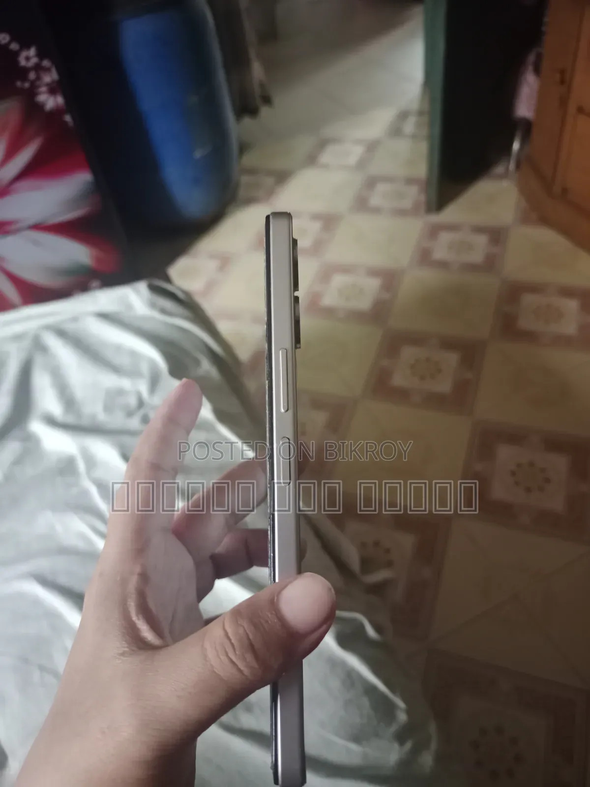Vivo Y04 128 GB Bronze