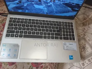 Laptop Dell Inspiron 15 3000 4GB Intel Core i3 HDD+SSD 1T