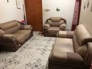 Sofa With Center Table for Sale
