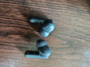 ব্লুটুথ ইয়ারফোন