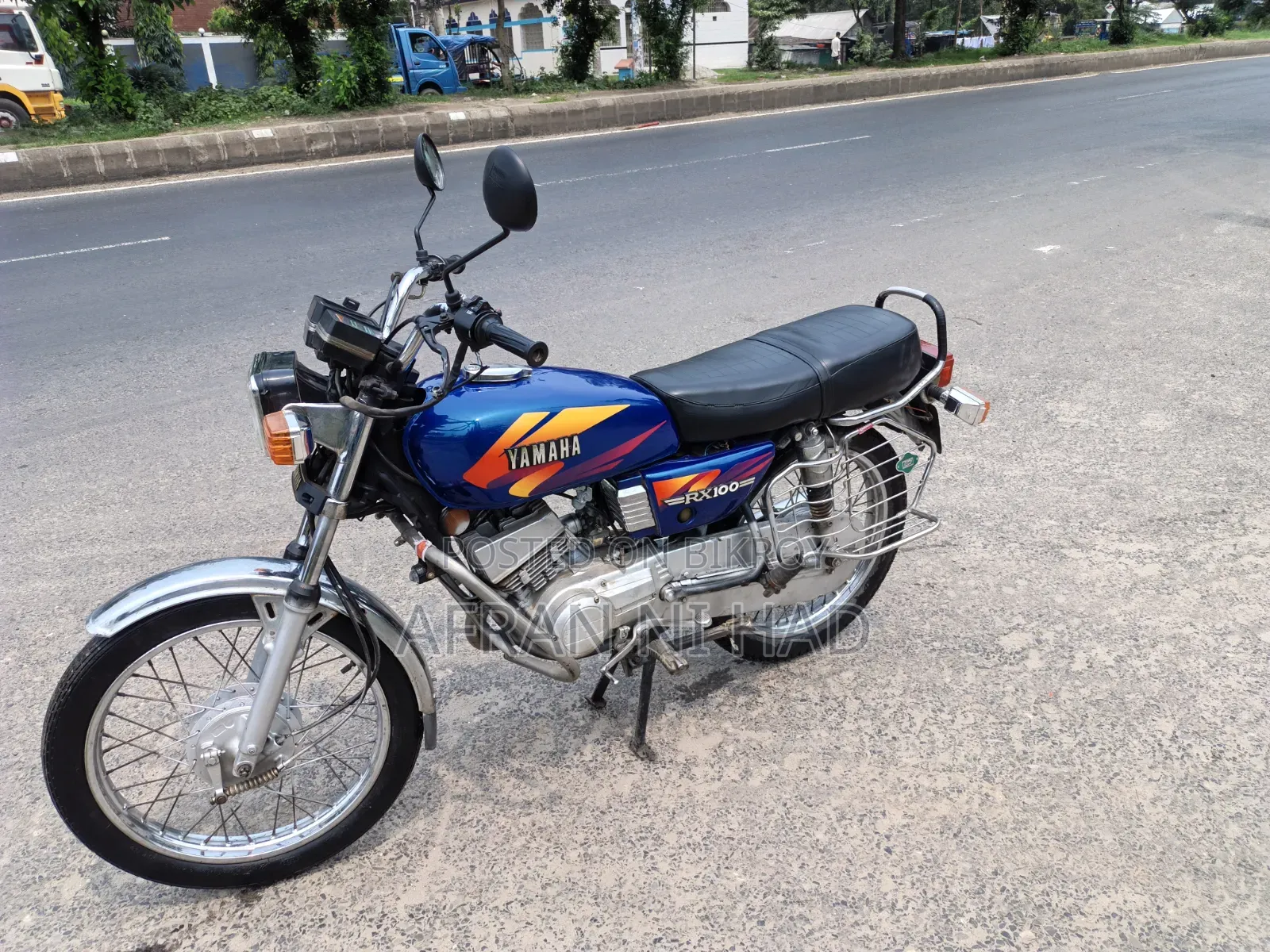 Yamaha 1995 Blue